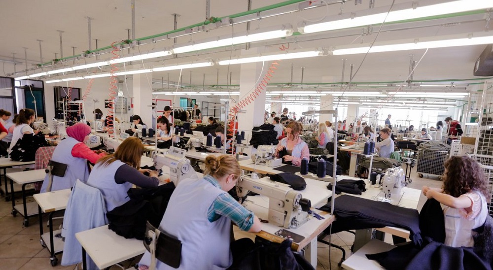 Te ardhurat nga fasoneria shenuan rekord te ri ne 2022